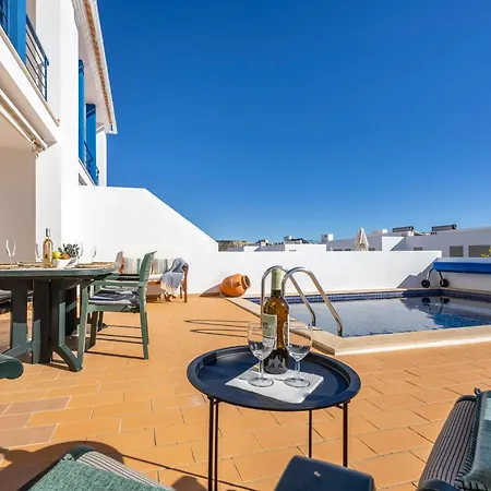 14 Fontainhas - 3 Bedroom Townhouse With Private Pool & Sea Views Luz