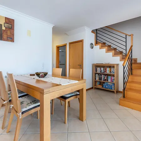 Nyaraló 14 Fontainhas - 3 Bedroom Townhouse With Private Pool & Sea Views